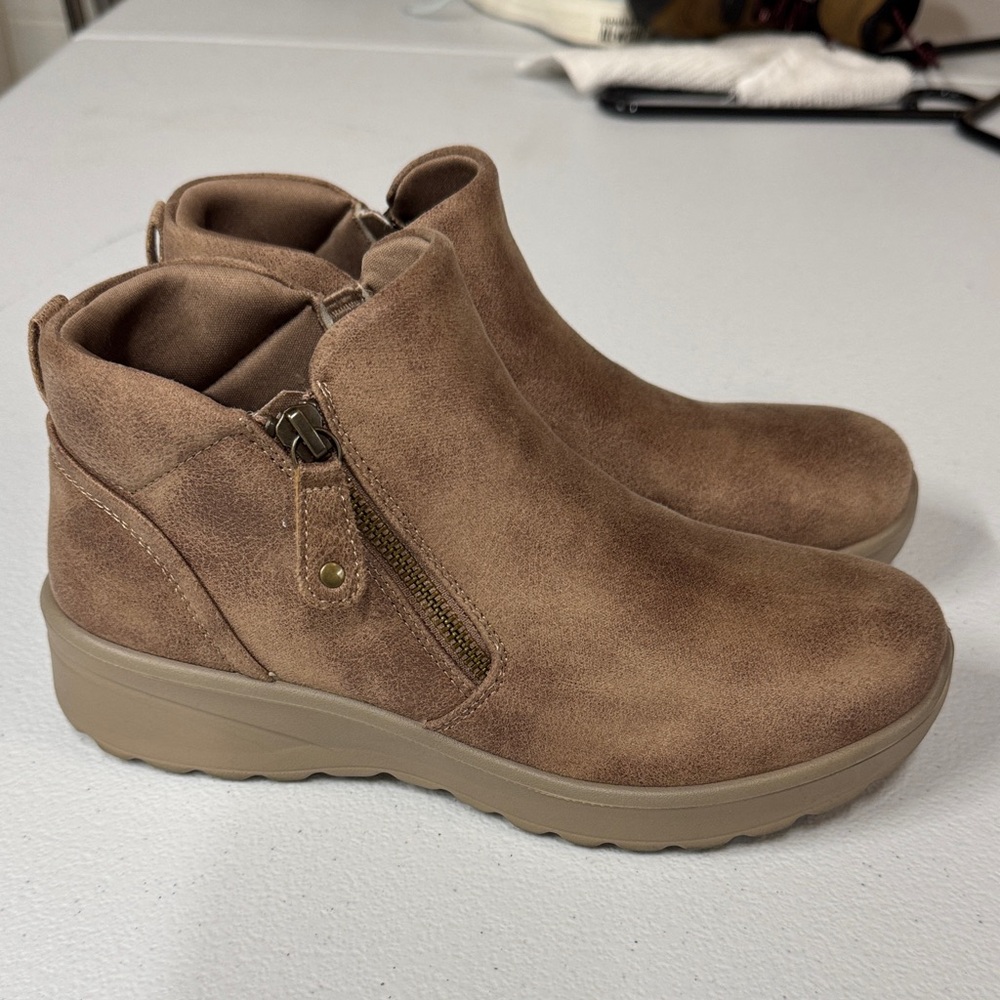 Skechers Kids Tan Boots